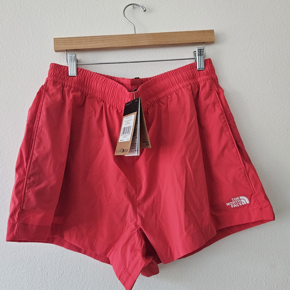 The North Face Womens Class V Pathfinder Pull-On Short Size Medium